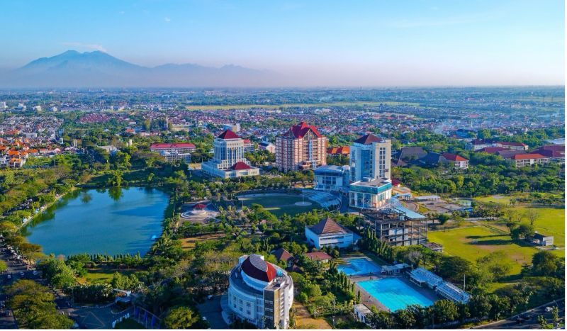 Unesa Kampus 2 Lidah Wetan Surabaya.